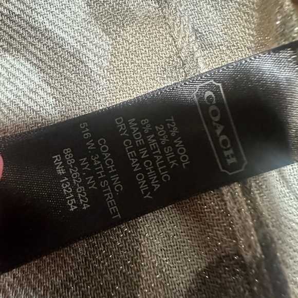 Coach Y2K Signature Interlocking C Scarf in Brown and Tan NWT Wool Cashmere - Picture 2 of 6